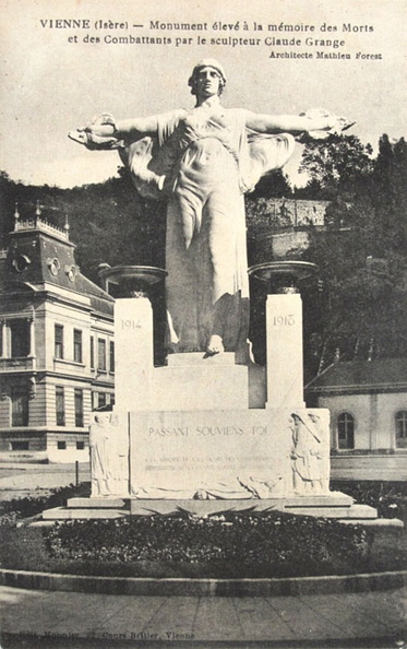 38-Vienne-monument-aux-morts.jpg