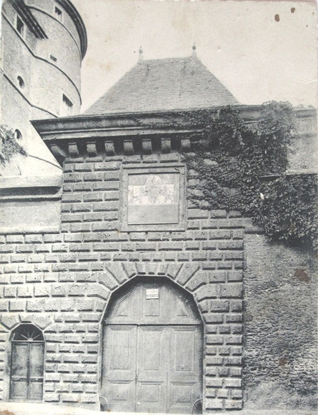 38-Vizille-porte-chateau-1916.jpg