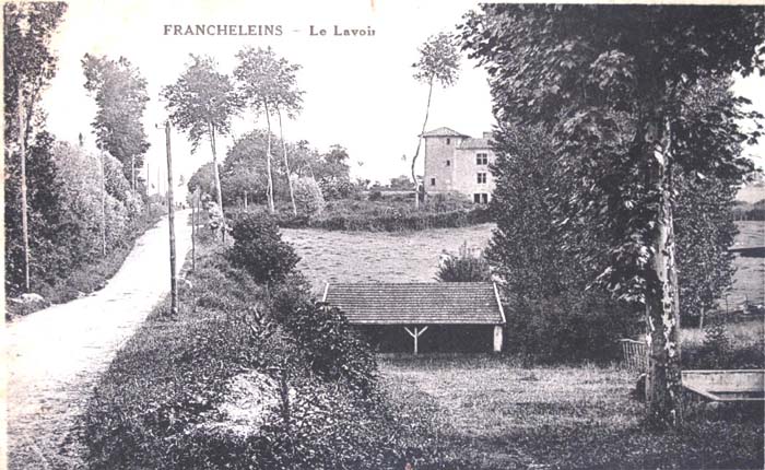 01-FRANCHELIENS-lavoir.jpg