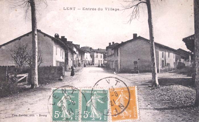 01-LENT-village.jpg