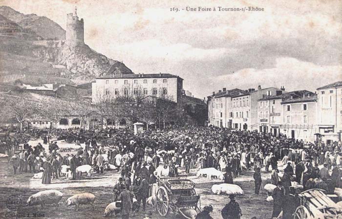 07-TOURNON-foire-1906.jpg