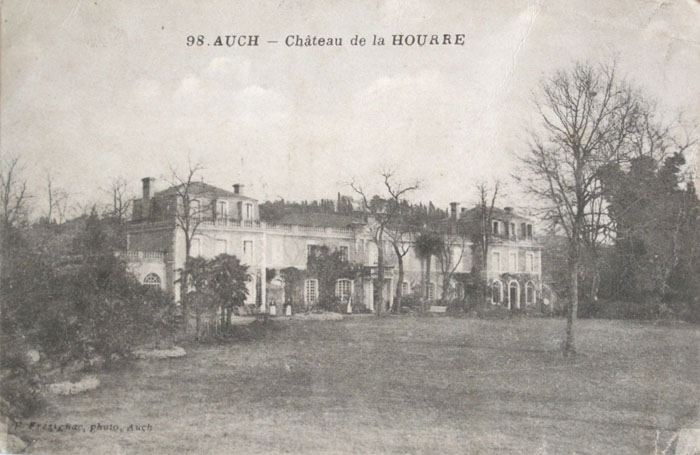 32-AUCH-chateau-de-la-Hourre-1918.jpg