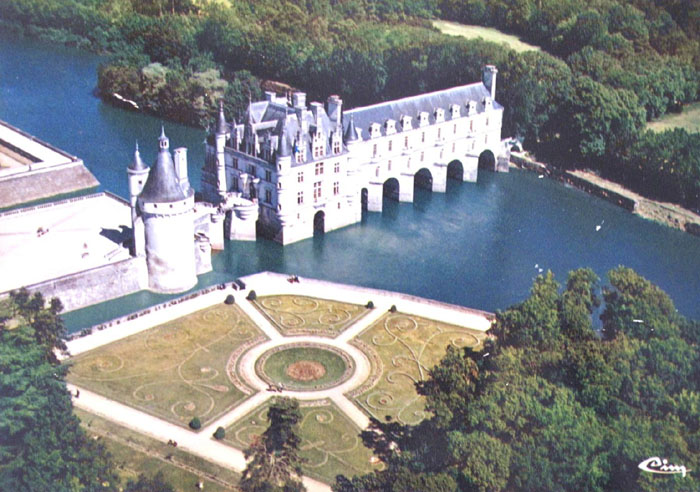 37-Chenonceaux-chateau.jpg