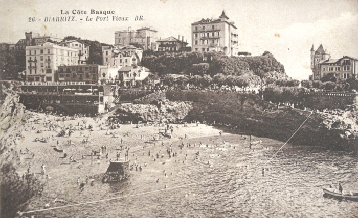 64-Biarritz-vieux-port-1917.jpg