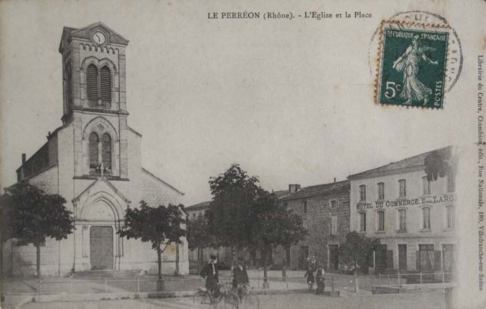 69-Le-Perreon-eglise-1907.jpg