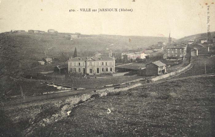 69-Ville-sur-jarnioux-1932.jpg