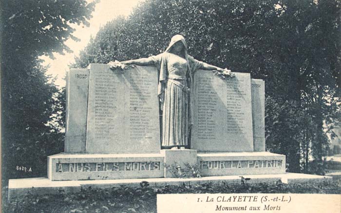 71-La-Clayette-Monuments-aux-morts.jpg